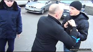В сети обсудили новость о том, что министр внутренних дел украины арсен аваков подал заявление об «прогневил заокеанских боссов?» — соцсети украины об отставке авакова. Avakov I Ego Banda
