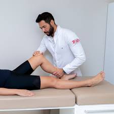 Entorse do Tornozelo: fisioterapia e tratamento - Instituto Trata
