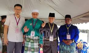 The majority of chinese who live here speak teowchew instead of the hokkien, which is commonly used on penang island. Kedahnews Com Bekas Ahli Parlimen Pkr Dan Bekas Adun Dap Tanding Bebas