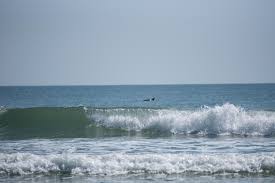 Here's the quick answer if you drive this relatively short distance without making any stops. 5 Fun Facts About New Smyrna Beach