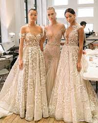 Beautiful Berta Trio Bts From The Ny Runway Show Pic Mikecolon Accessories Mariaelenaheadpieces