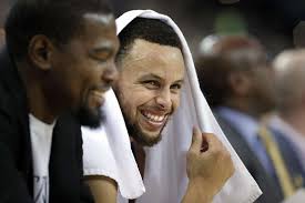 Report: Kevin Durant to take pay cut to re-sign with Warriors