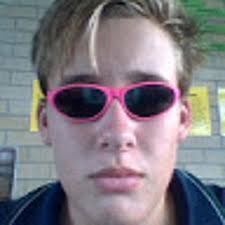 Stream Levi Simmons music