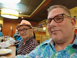 Great time out at dinner with an awesome crew!!