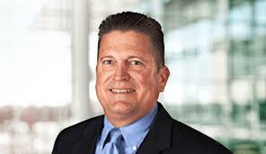 Travis Hardwick's Instagram, Twitter & Facebook