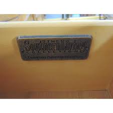 We count some of the biggest names in the teressa has 20 years of experience in the transport industry, having been in the furniture industry since she was 20 years old. Lexington Southern Living Collection Country French Style Fruitwood Sideboard Chairish