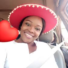 Happy Carol Sunday Fams🎄🎄 Christ is the reason for the season.💕💕  #Omaglad #Ikariri #Gratefulheart #ProductOfGrace #JESUSLover  #MouthpieceOfGod #KingdomMinded