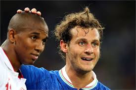 12.02.19 | ashley young pushes di maria in the stands. Does The Haircut Make The Soccer Player Vogue It