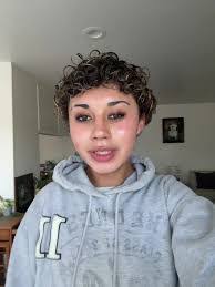 Alana Landry's Instagram, Twitter & Facebook