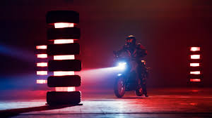 Lcd sistema de freio abs disco freios dianteiro 298mm freios traseiro único disco 220mm rodas aro 17 tanque com capacidade para 14 litros de combustível Mt 03 Motorcycles Yamaha Motor