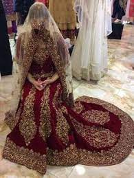 Ob es dabei um eine neue single geht oder seine teilnahme bei let's dance, seine fans sind immer hautnah mit dabei. 160 Pakistanische Hochzeitskleider Ideen Pakistanische Hochzeitskleider Kleider Pakistanisch