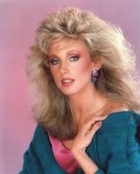 My hair is down to my middle back and it is super thin. Twenty Pictures Of 80s Style Big Hair 1980s Hair 80s Hair Big Hair