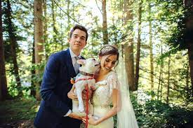 Kyle mooney appears as fish man, the beloved star of the shape of water. John Mulaney Annamarie Tendler S Catskill Mountain Wedding