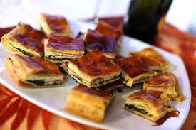 Cestino straccetti di manzo e cicoria ripassata. Torta Rustica Con Cicoria E Salsiccia