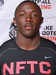 Deron Thompson's Instagram, Twitter & Facebook