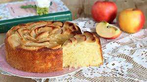 Gateau Aux Pommes Et Au Yaourt Tres Doux Recettes Faciles Recette En 2020 Gateau Aux Pommes Recette Facile Et Rapide Recette Facile