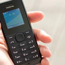 5mp camera with flash, 2. Nokia 105 Review How To Get A Free Phone And Play Snake