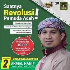Kalimat majemuk adalah sebuah kalimat yang memiliki dua klausa atau lebih. Kata Kata Kampanye Caleg Abu Teuming