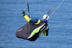 Superleichtes wettkampf gurtzeug mit voller lft sicherheit. Ozone Ozium 2 Paragliding Academy Chris Geist Gmbh Gleitschirmschule Und Sicherheitstrainingscenter