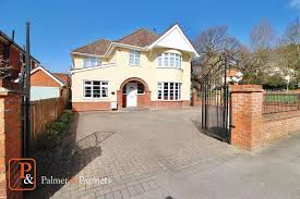 4 bedroom detached house for sale in valley road, ipswich ip1. Properties For Sale In Ipswich Ip1 Nethouseprices Com