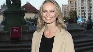 Magdalena cielecka is a polish film and theatre actress. Magdalena Cielecka Jako Mezczyzna Zaskakujaca Metamorfoza Aktorki Radio Zet