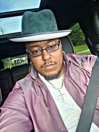 From Michigan currently lives in Atlanta Alpharetta area Single in my 40's  mother by day and personal chef by night looking forward to meeting my  soulmate