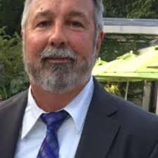 Tracy Etter's Instagram, Twitter & Facebook