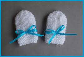 Your baby knitted mittens pattern stock images are ready. Marianna S Lazy Daisy Days Simple Baby And Preemie Baby Mittens