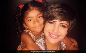 The couple shared a son, vir and is really elated to share this news wi Tszc0bctx7linm