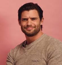 I was totally engrossed with Joker movie in 2019. I thought the production  was fantastic with the gritty 1980s rundown city of Gotham. It showed a  really interesting character study which I