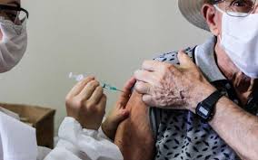 Here's what you need to know about the different vaccines and the benefits of getting vaccinated. Vacina De Vento Veja Como Conferir Vacinacao Contra Covid 19 Nsc Total