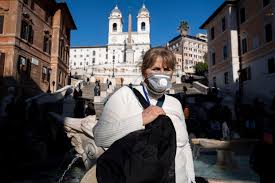Venez célébrer le lancement de l'été et de ses festivités. Een Meter Afstand Houden Nog Niet Op Het Zonnige Terras In Rome De Volkskrant