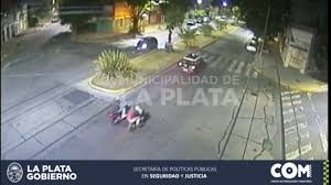 Lo cierto es que piparo se encontraba con su esposo ignacio buzzali, a las 2:30 de la madrugada, cuando fueron rodeados por los delincuentes, según fuentes policiales. 6f5wgxhqwgmozm