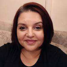 Ashley Minerva's Instagram, Twitter & Facebook