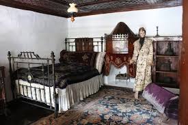 Bahse gireriz codycross oyununda zor bir seviyede kaldın, değil mi? Kutahya Gezi Notlari Turkiye Nin Cini Merkezi Hadigez