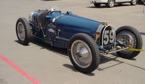 The Top 10 Bugatti Models Of All Time Bugatti Models Vintage Sports Cars Bugatti