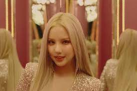 Check out the outfits gfriend wore in the 'mago' music video to give the song a chic and stylish finish! Gfriend Mago Who S Who K Pop Database Dbkpop Com