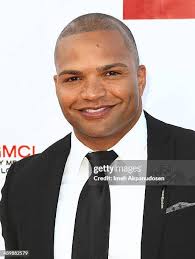 303 Brendon Ayanbadejo Photos & High Res Pictures