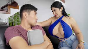 La amiga de mi Madrastra.