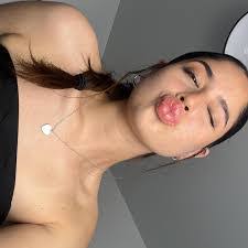 Tiffany Celis's Instagram, Twitter & Facebook