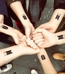 Trước khi quyết định hành động của bạn, hãy xem những. Bts Co XÄƒm Hinh Khong 79 Hinh XÄƒm Bts Ä'áº¹p Ä'á»™c Ä'ao Va Y NghÄ©a Nháº¥t