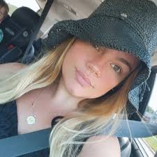 Taylor Powell (@taynnick.powirtu) • Facebook