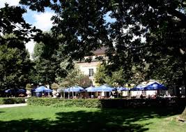Der alte botanische garten liegt im zentrum der bayerischen landeshauptstadt. Hofbrau Biergarten Bild Alter Botanischer Garten Munchen In Munchen