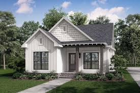 Today's modern farmhouse is both simple and luxurious with a mixture of trendy and timeless. House Plan 56937 Traditional Style With 1300 Sq Ft