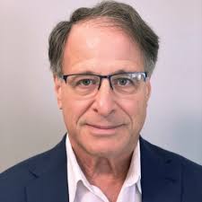 After 18 years with Red Hat, I'm hanging up my fedora. I have enjoyed an  amazing career with Red Hat. My entire 18-year professional career has been  in one of the most