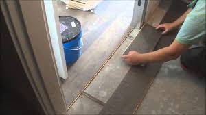 Flat Hardwood Floor Transition Installation Between Room And Walk In Closet Flooring Laminate Flooring Best Wood Flooring