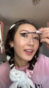 Kearah Kraus about Me