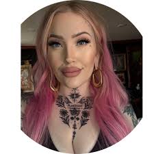 HAIR ROYAL Encosa  http://bellezatotal.com.gt/revista/67_abr-may-2018/#page/34 #bellezatotal  #revistabellezatotal #edicion67 #hairroyal #estilistas #cabellosano  #proteina #keratina