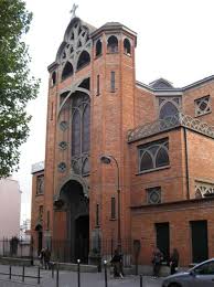 St Jean De Montmartre By Anatole De Baudot In 2020 Montmartre Church Architecture Montmartre Paris