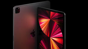 The ipad pro is a line of ipad tablet computers designed, developed, and marketed by apple inc. Ipad Pro 12 9 Apple Hat Engpasse Beim Mini Led Display Golem De